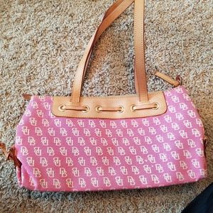 Dooney & Bourke purse